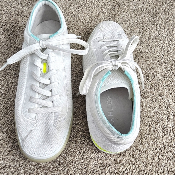 Rothys The Lace-Up Sneakers Size 8 - Picture 8 of 16